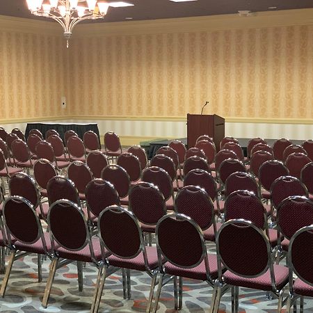 Clarion Hotel & Suites Conference Center Memphis Airport Exteriör bild