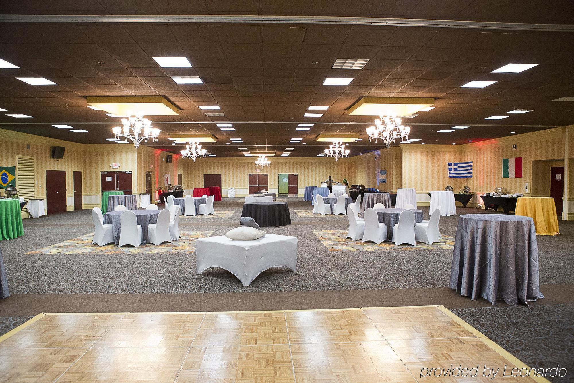 Clarion Hotel & Suites Conference Center Memphis Airport Exteriör bild